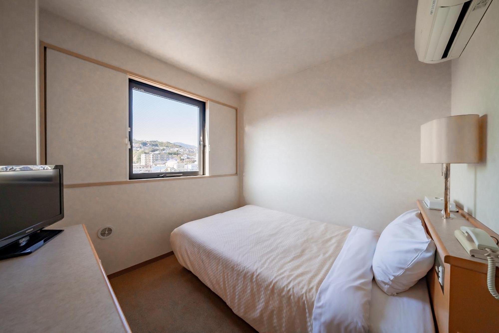 Business Hotel Kg Ōita Luaran gambar